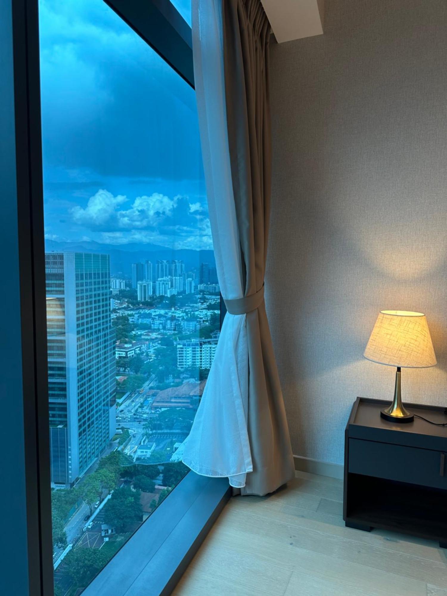 Eaton Residence Klcc Куала-Лумпур Экстерьер фото